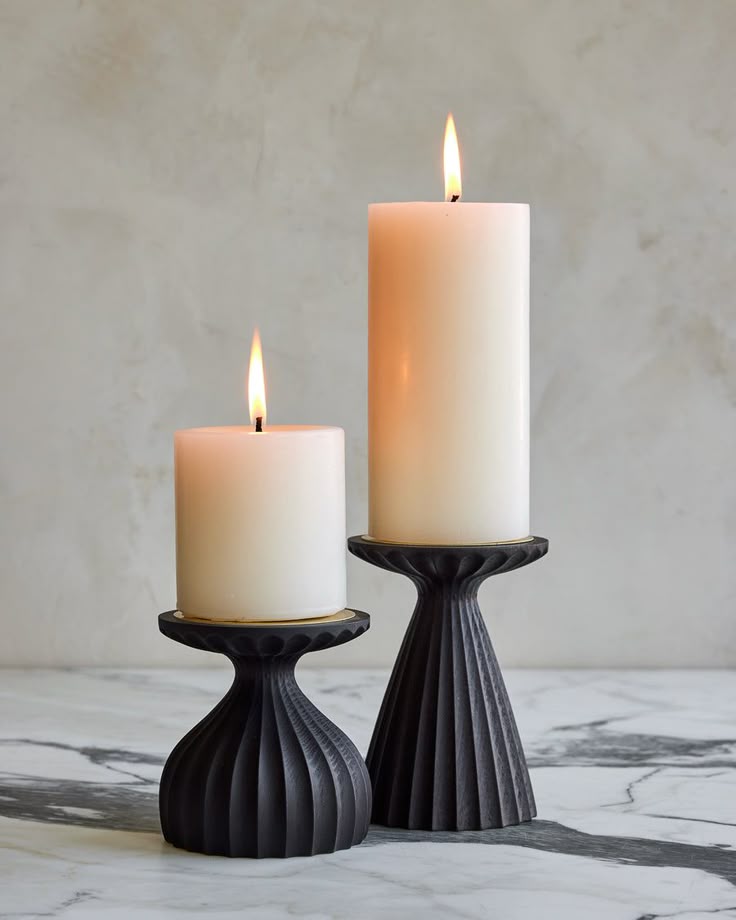 Modern Fluted Black Candle Holders (Set of 2)